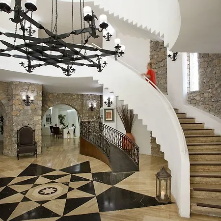 Marti La Perla (adults Only) Hotel